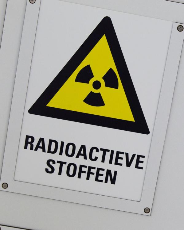 waarschuwing voor radioactieve stoffen