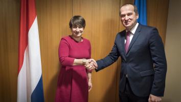 Oekraïne-referendum - Ploumen