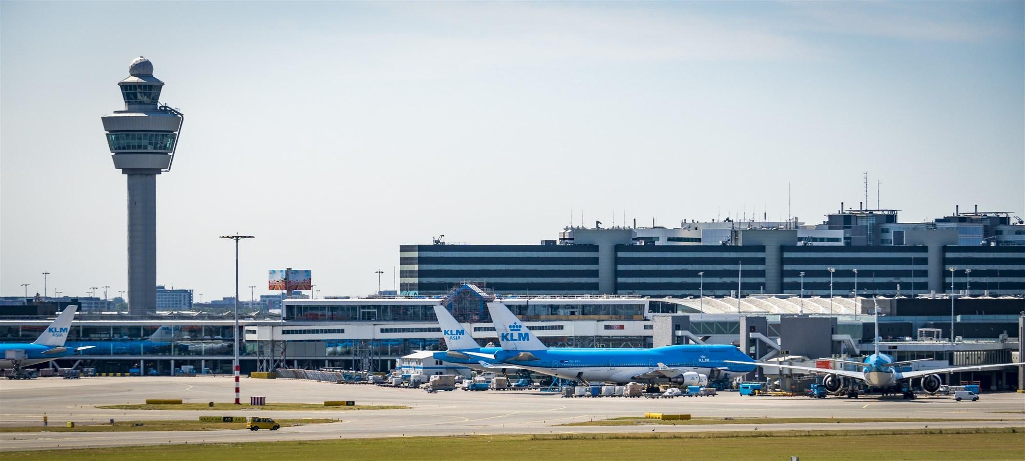 vliegtuigen op Schiphol