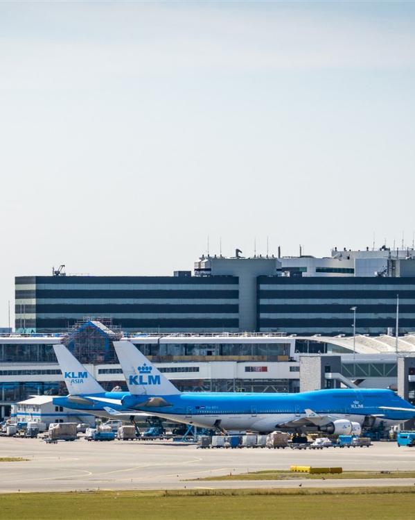 vliegtuigen op Schiphol