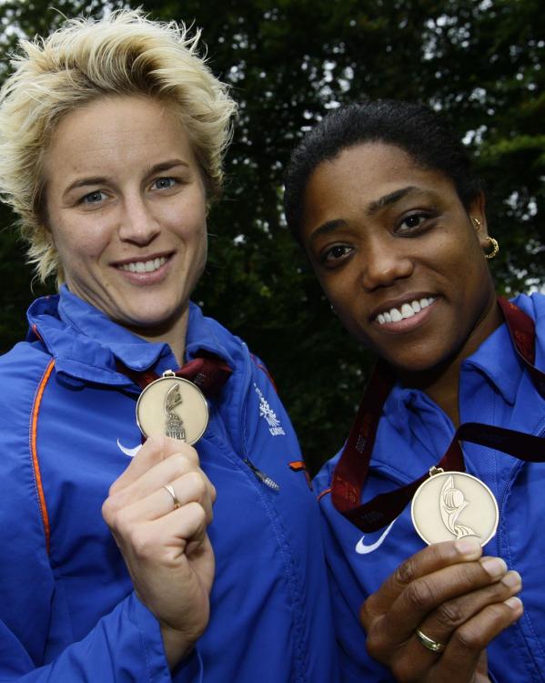 Vrouwenvoetbal Hoogendijk Koster Byto