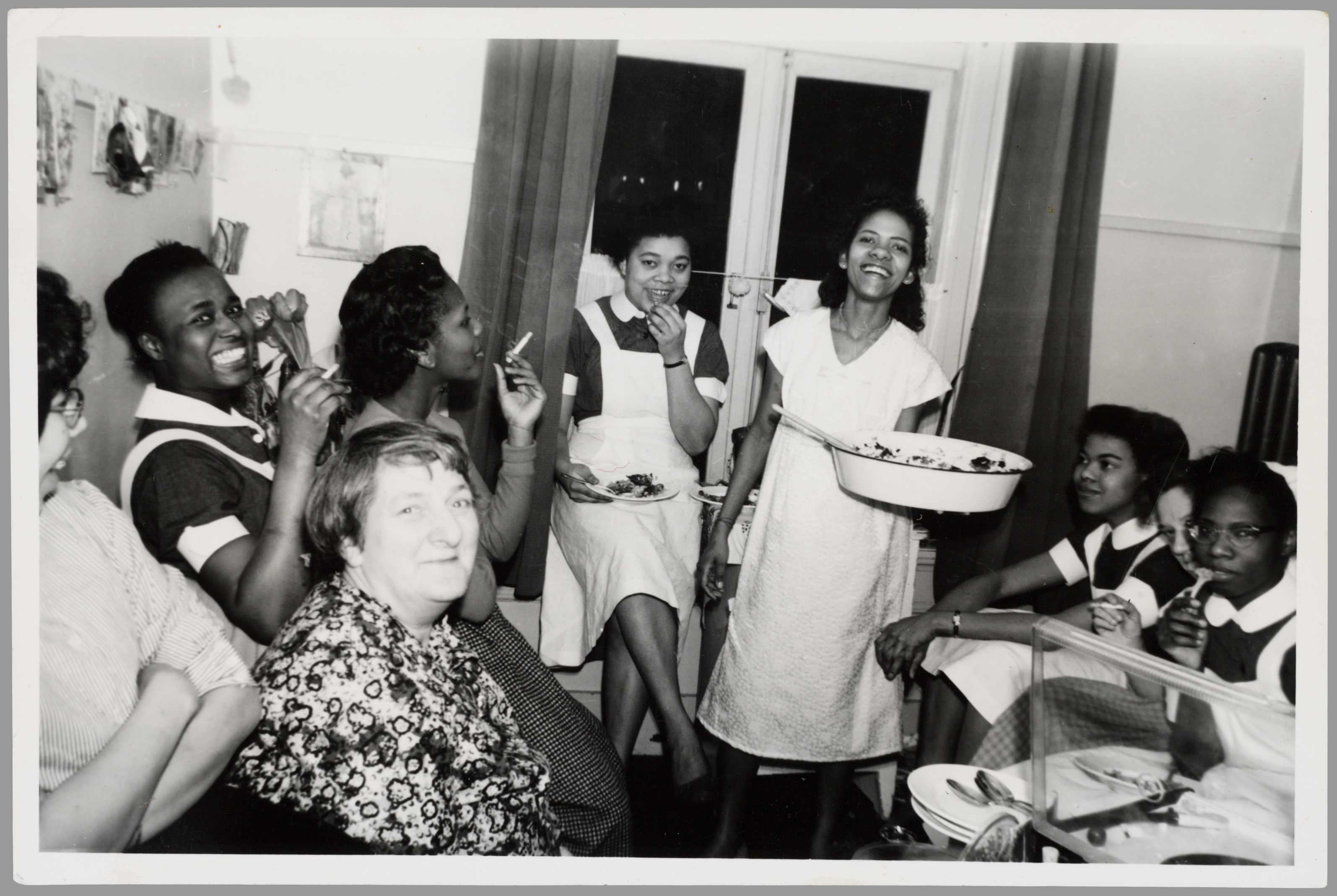 Surinaamse zusters in Amsterdam