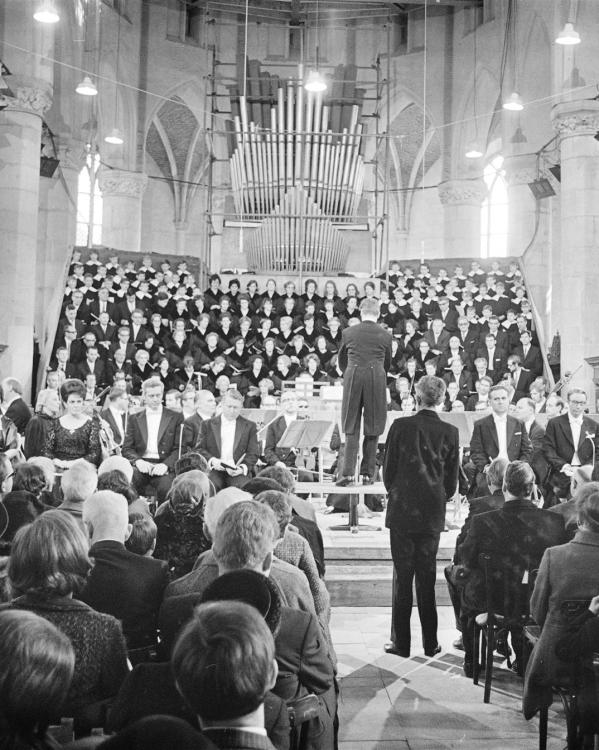 uitvoering in Naarden in 1969