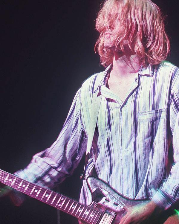 kurt cobain van nirvana