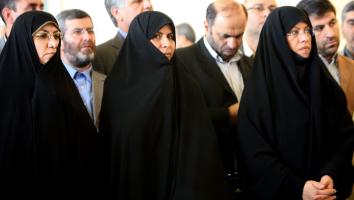 Eerste vrouwelijke minister sinds revolutie