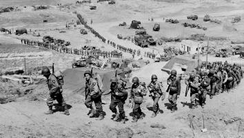 soldaten op het Franse strand
