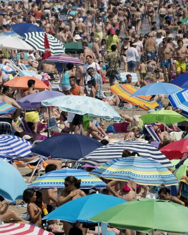 overvol strand in valencia