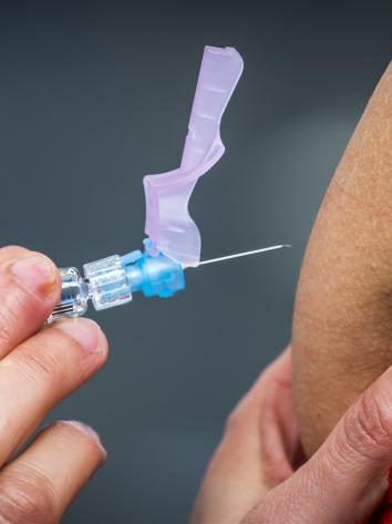 vaccinatie in de arm