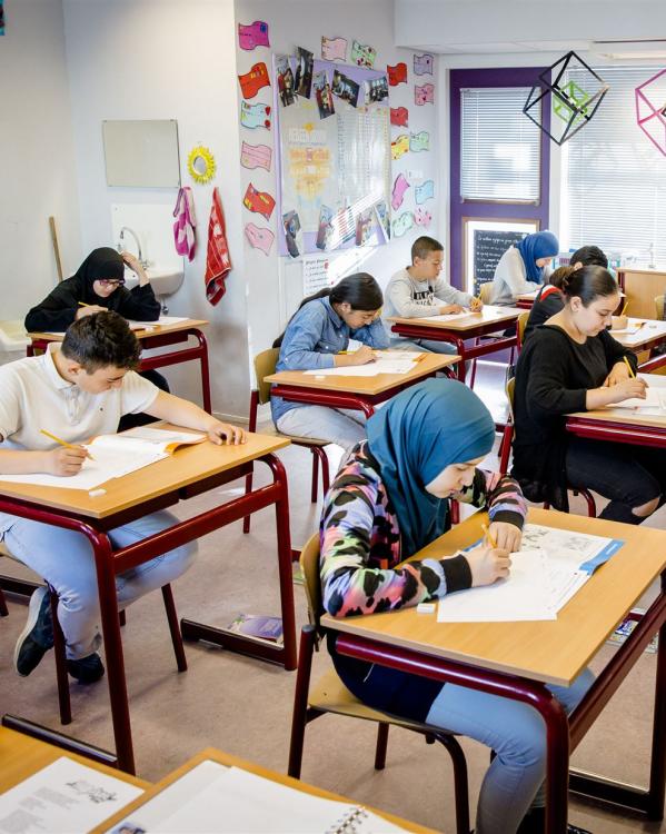 Groep 8 in Den Haag maakt de Cito-toets