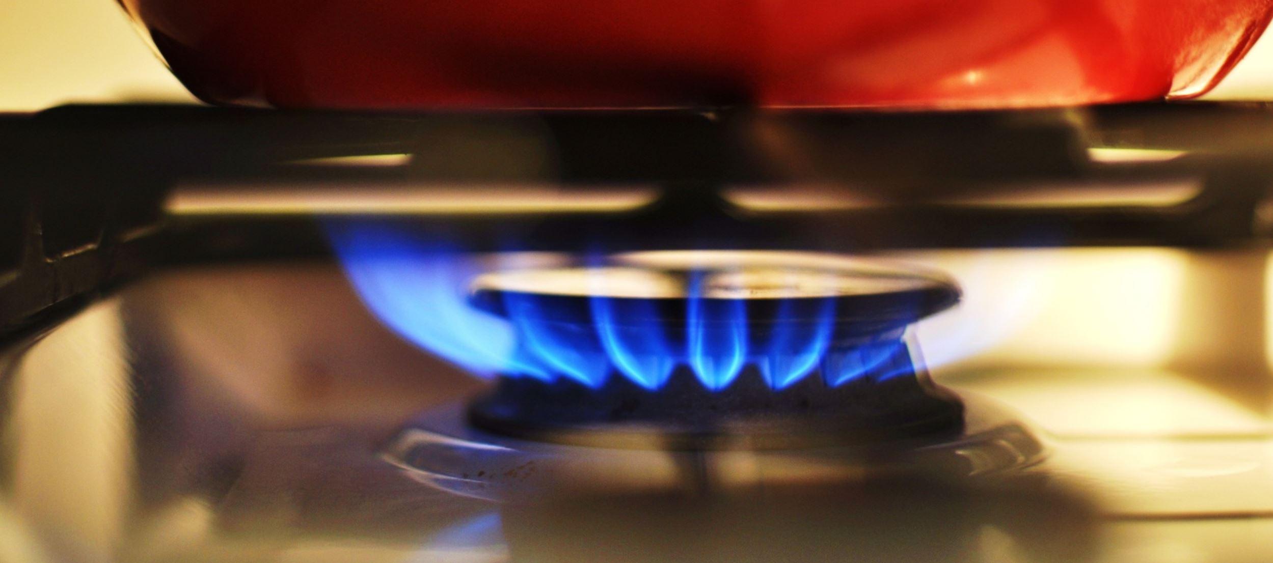 Fornuis met vlam