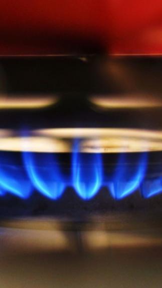 Fornuis met vlam
