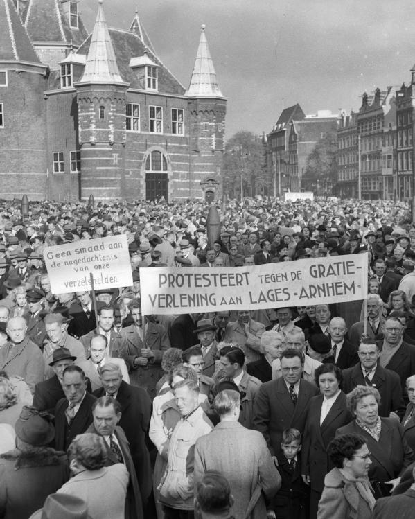 protesten tegen de gratieverlening