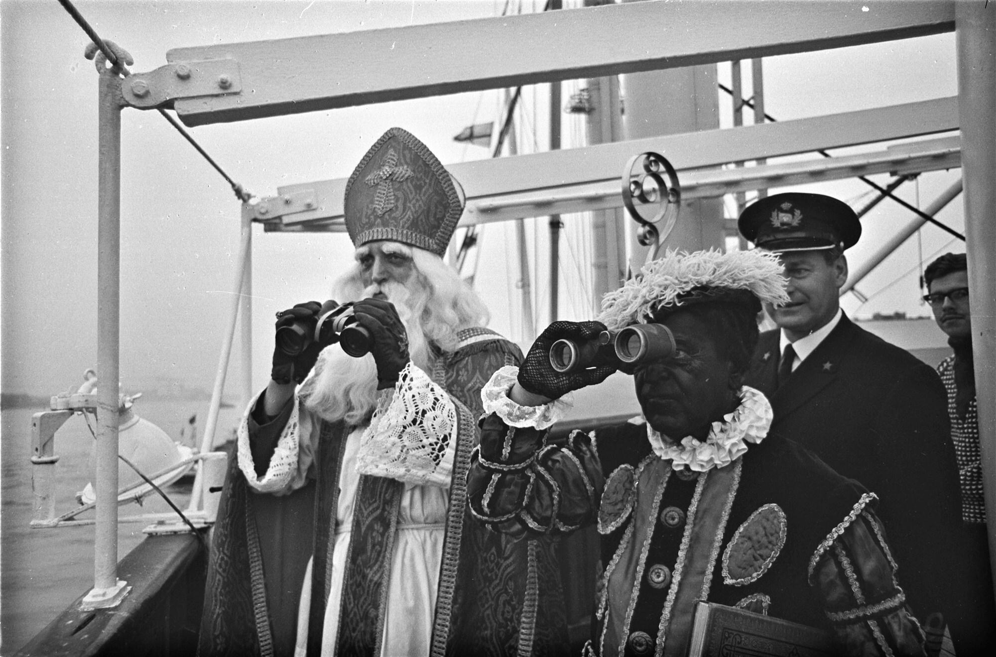 zwarte piet en sinterklaas vroeger