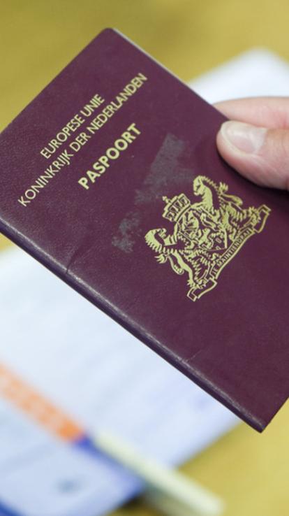 Nederlands paspoort