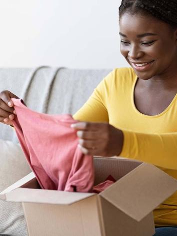 uitpakken online bestelde kleding