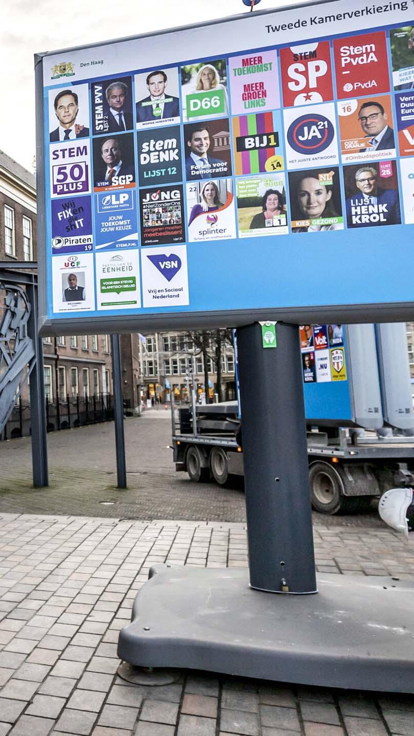 Campagneposters tijdens de Tweede Kamerverkiezingen 
