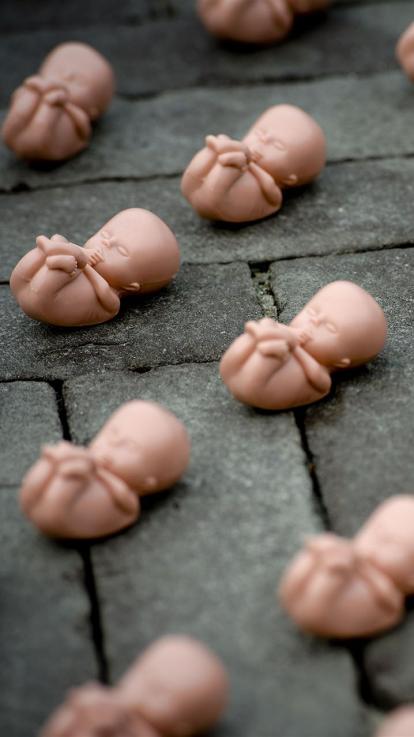 abortus_plasticpoppetje