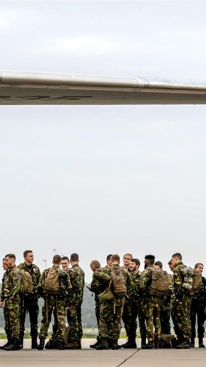 Nederlandse militairen vertrekken