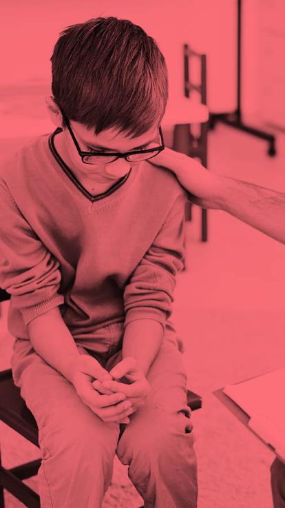 jongen wordt gepest op school