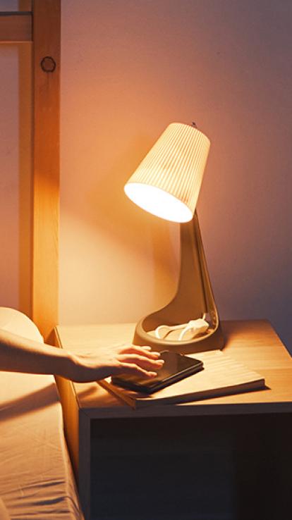 bed lamp uit vrouw