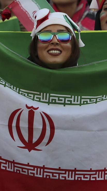 3_iran_jongevrouw