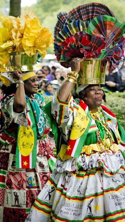 viering keti koti festival in het oosterpark 