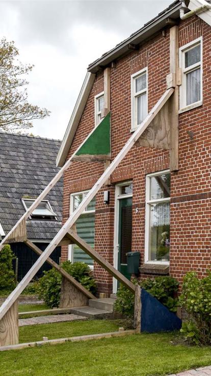 schade aan huis na aardbeving Groningen