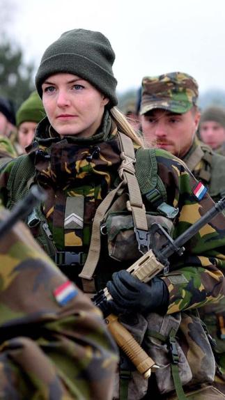 soldaten op oefening