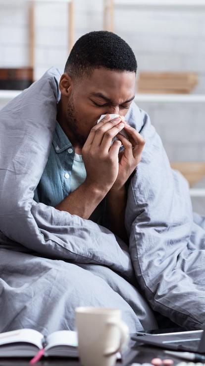 man met een verkoudheid