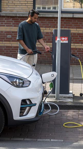 opladen van de elektrische auto