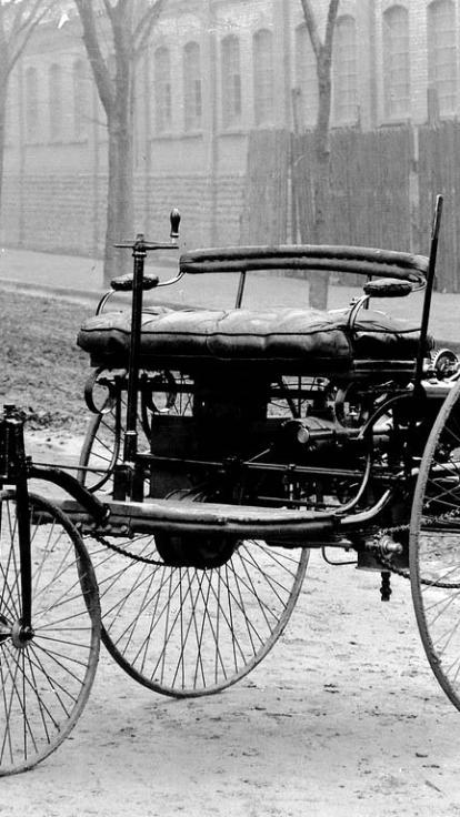 een van de eerste automobiels