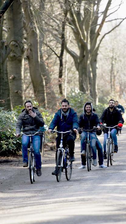 fietsende asielzoekers