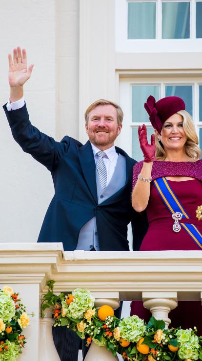 13_zwaaiscene_balkon