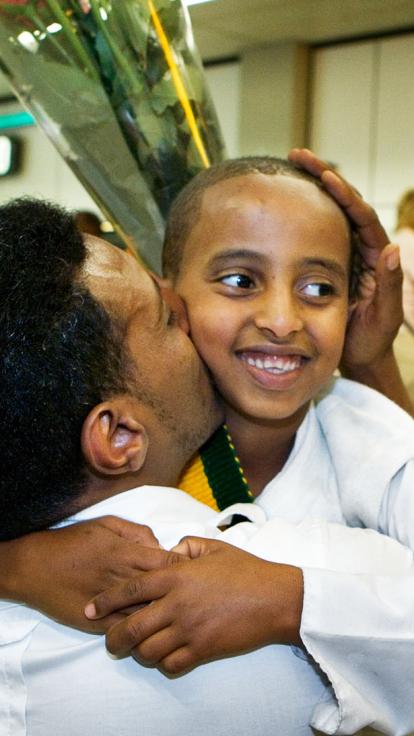 1_gezinshereniging_schiphol_ara