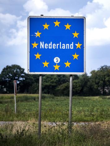 Openingsafbeelding_nederlandse_grens