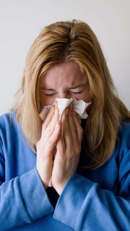 neus snuiten bij verkoudheid
