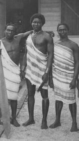 een groep marrons in Suriname