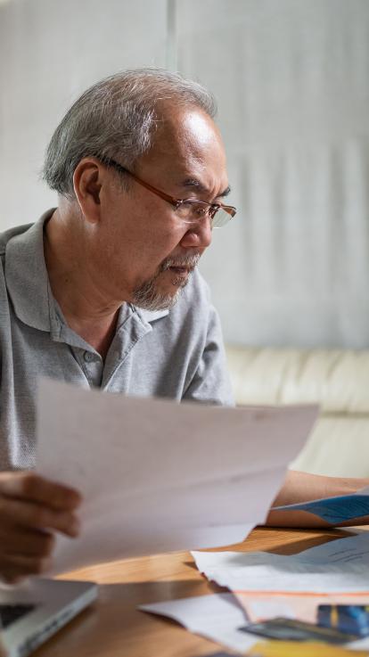 financien ouderenmishandeling