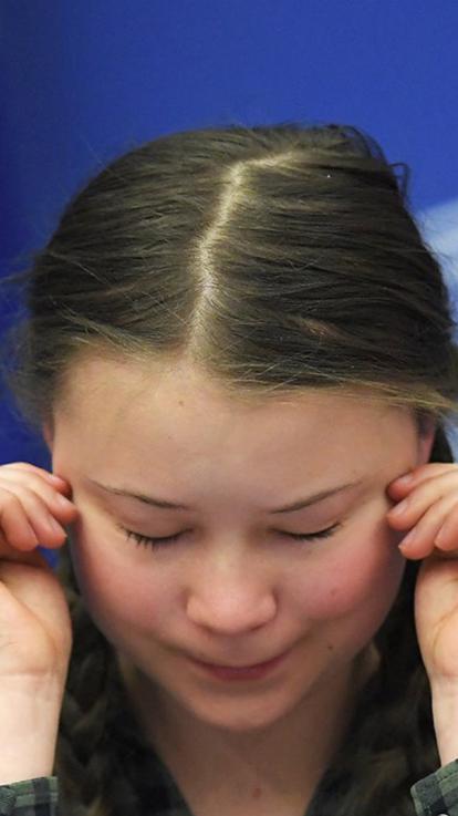 Greta Thunberg die verdrietig is, door klimaatverandering