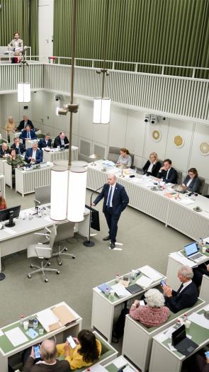 Algemene politieke beschouwing in de eerste kamer