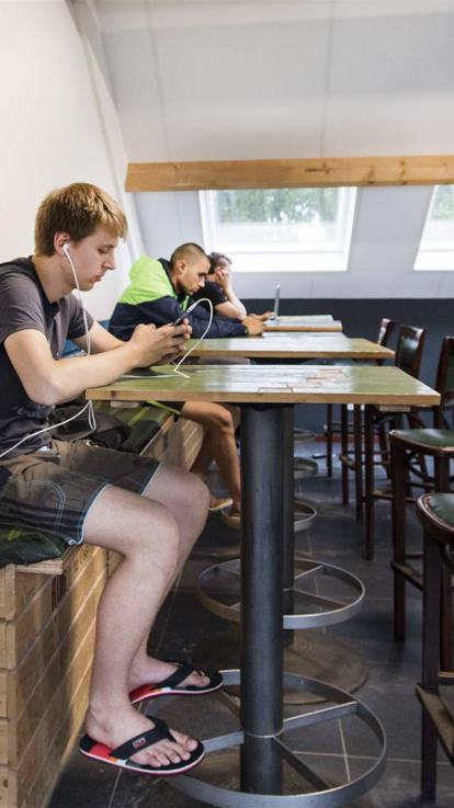 arbeidsmigranten in hun huis