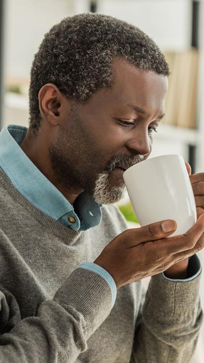 iemand in verzorgingstehuis