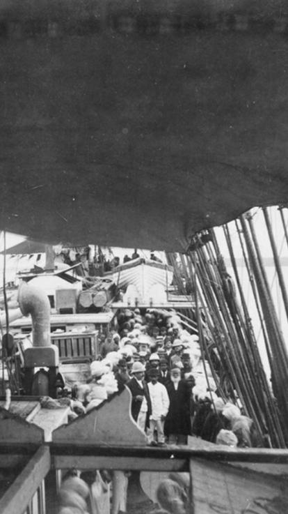 contractarbeiders op het schip vanuit India naar Suriname