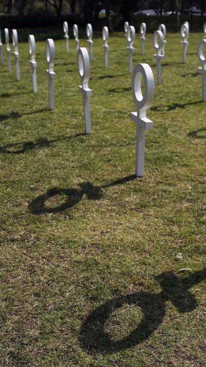 symbolische graven met het Venus-symbool 