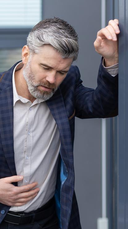 iemand voelt zich onwel