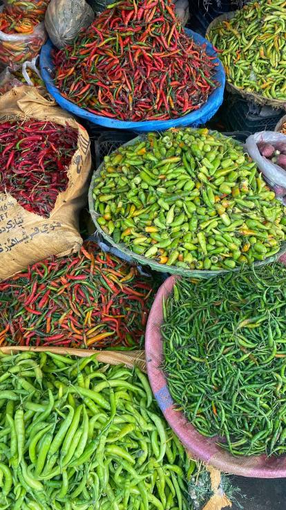 verschillende soorten chilipepers