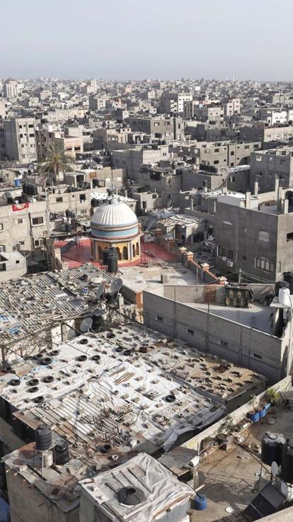 Gaza is een van de meest dichtbevolkte gebied in de wereld - en het strijdtoneel van herhaaldelijk en hevig conflict. 