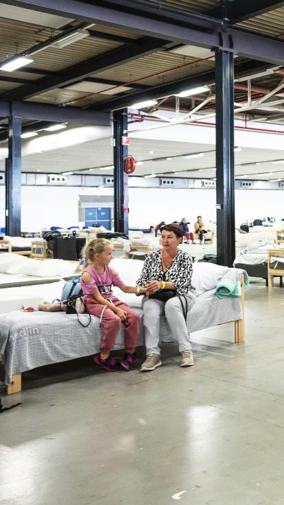 Oekrainse vluchtelingen in een opvang. 