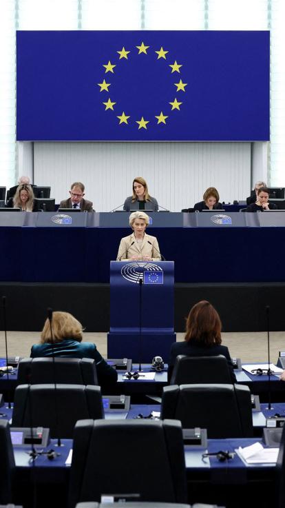 Ursula von der Leyen spreekt het Europees Parlement toe