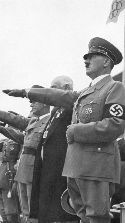 Adolf Hitler bij de Olympische Spelen in Berlijn in 1936